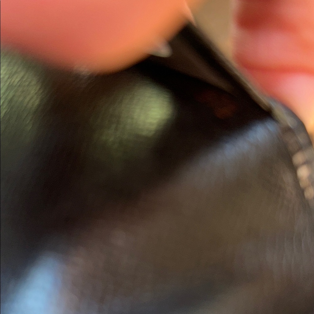 Louis Vuitton Epi Black Card Holder - Picture 9 of 14